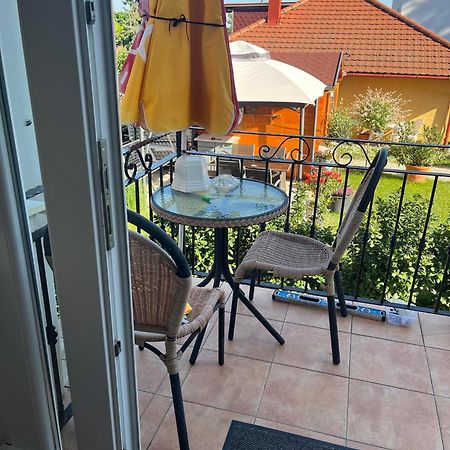 Rege apartman 2 Alsoors Bagian luar foto